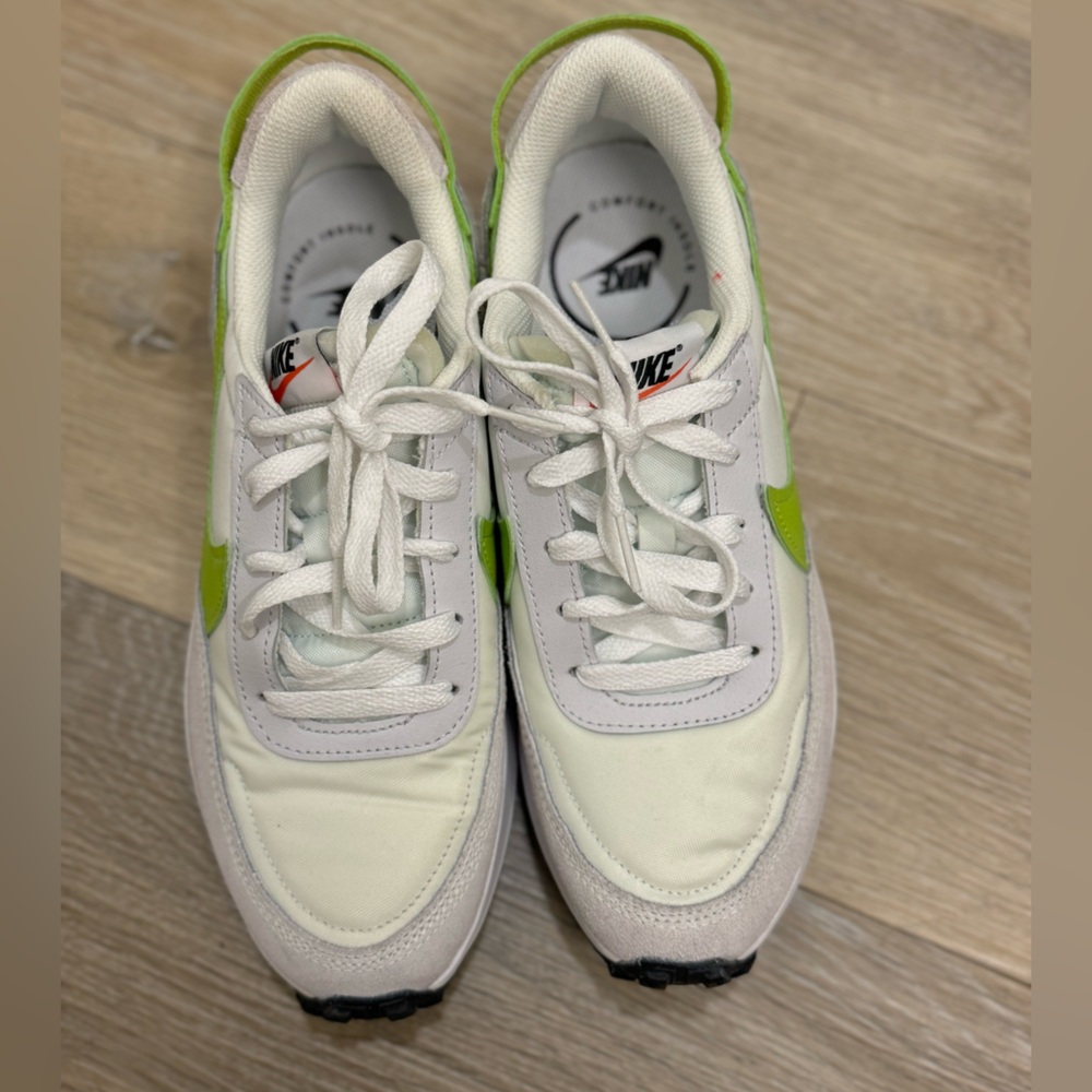 Nike Waffle Rate Lime green swoosh!